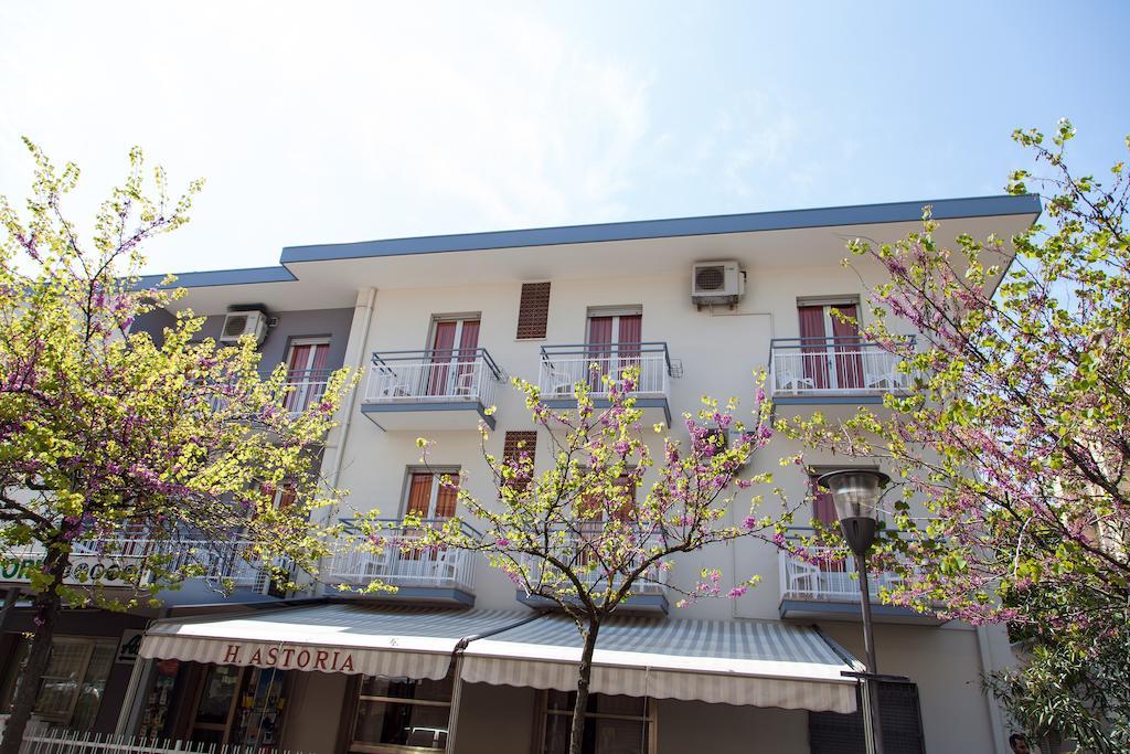 Hotel Astoria Riccione Exterior foto